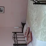 Il Bricco Alloggio per agriturismo Treiso